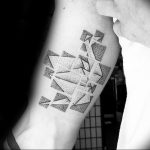 Фото рисунка тату оригами 12.10.2018 №012 - origami tattoo - tattoo-photo.ru