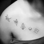 Фото рисунка тату оригами 12.10.2018 №020 - origami tattoo - tattoo-photo.ru