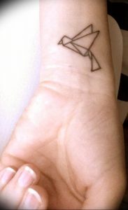 Фото рисунка тату оригами 12.10.2018 №062 - origami tattoo - tattoo-photo.ru