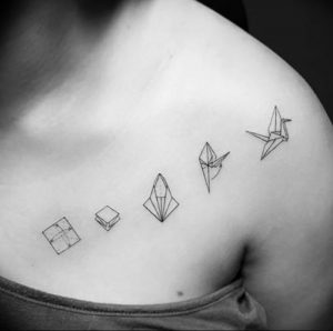 Фото рисунка тату оригами 12.10.2018 №086 - origami tattoo - tattoo-photo.ru