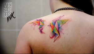 Фото рисунка тату оригами 12.10.2018 №094 - origami tattoo - tattoo-photo.ru