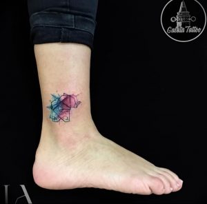 Фото рисунка тату оригами 12.10.2018 №107 - origami tattoo - tattoo-photo.ru