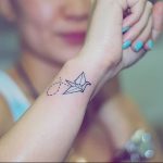 Фото рисунка тату оригами 12.10.2018 №179 - origami tattoo - tattoo-photo.ru