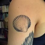 Фото рисунка тату ракушка 12.10.2018 №073 - tattoo shell - tattoo-photo.ru