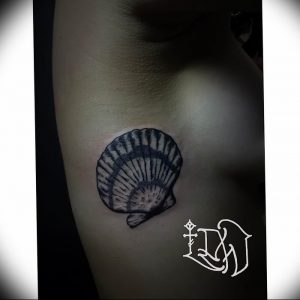Фото рисунка тату ракушка 12.10.2018 №076 - tattoo shell - tattoo-photo.ru