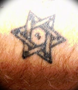 Фото рисунка тату шестиконечная звезда 12.10.2018 №029 - tattoo six poin - tattoo-photo.ru