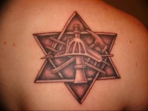 Фото рисунка тату шестиконечная звезда 12.10.2018 №051 - tattoo six poin - tattoo-photo.ru