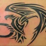 Фото тату беркут 10.10.2018 №018 - tattoo eagle - tattoo-photo.ru
