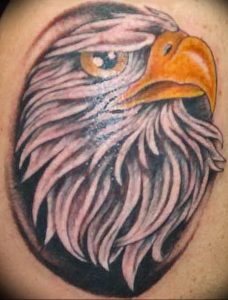 Фото тату беркут 10.10.2018 №042 - tattoo eagle - tattoo-photo.ru