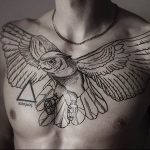 Фото тату беркут 10.10.2018 №057 - tattoo eagle - tattoo-photo.ru