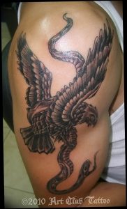 Фото тату беркут 10.10.2018 №059 - tattoo eagle - tattoo-photo.ru