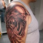 Фото тату беркут 10.10.2018 №070 - tattoo eagle - tattoo-photo.ru