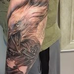 Фото тату беркут 10.10.2018 №079 - tattoo eagle - tattoo-photo.ru