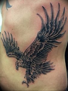 Фото тату беркут 10.10.2018 №101 - tattoo eagle - tattoo-photo.ru