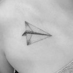 Фото тату бумажный самолетик 09.10.2018 №009 - tattoo paper airplane - tattoo-photo.ru