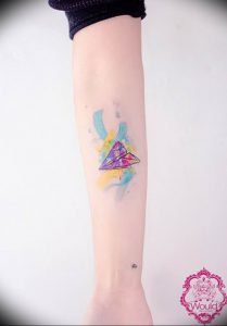 Фото тату бумажный самолетик 09.10.2018 №042 - tattoo paper airplane - tattoo-photo.ru