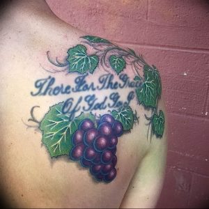 Фото тату виноград 10.10.2018 №025 - tattoo grapes - tattoo-photo.ru
