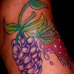 Фото тату виноград 10.10.2018 №031 - tattoo grapes - tattoo-photo.ru