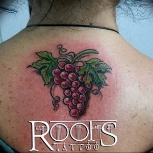 Фото тату виноград 10.10.2018 №042 - tattoo grapes - tattoo-photo.ru