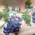 Фото тату виноград 10.10.2018 №044 - tattoo grapes - tattoo-photo.ru