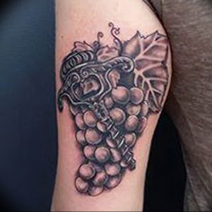 Фото тату виноград 10.10.2018 №070 - tattoo grapes - tattoo-photo.ru