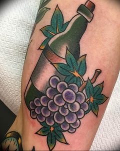 Фото тату виноград 10.10.2018 №076 - tattoo grapes - tattoo-photo.ru