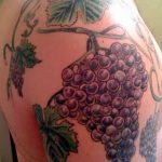 Фото тату виноград 10.10.2018 №078 - tattoo grapes - tattoo-photo.ru
