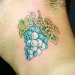 Фото тату виноград 10.10.2018 №085 - tattoo grapes - tattoo-photo.ru