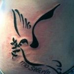 Фото тату голубь 26.10.2018 №012 - tattoo dove - tattoo-photo.ru