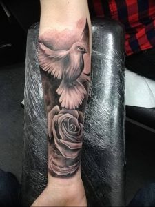 Фото тату голубь 26.10.2018 №073 - tattoo dove - tattoo-photo.ru