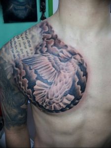 Фото тату голубь 26.10.2018 №112 - tattoo dove - tattoo-photo.ru