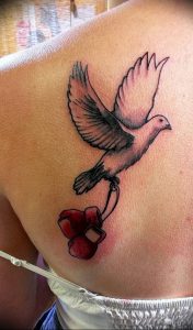 Фото тату голубь 26.10.2018 №132 - tattoo dove - tattoo-photo.ru