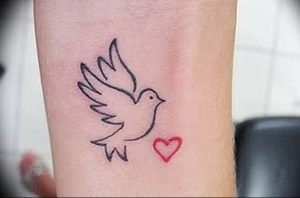 Фото тату голубь 26.10.2018 №150 - tattoo dove - tattoo-photo.ru