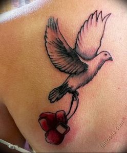 Фото тату голубь 26.10.2018 №167 - tattoo dove - tattoo-photo.ru