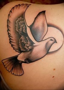 Фото тату голубь 26.10.2018 №230 - tattoo dove - tattoo-photo.ru