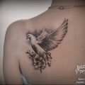 Фото тату голубь 26.10.2018 №245 - tattoo dove - tattoo-photo.ru