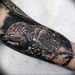 Фото тату игуана 26.10.2018 №013 - tattoo iguana - tattoo-photo.ru