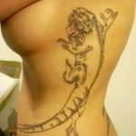 Фото тату игуана 26.10.2018 №044 - tattoo iguana - tattoo-photo.ru