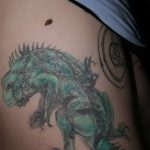 Фото тату игуана 26.10.2018 №053 - tattoo iguana - tattoo-photo.ru