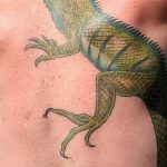 Фото тату игуана 26.10.2018 №072 - tattoo iguana - tattoo-photo.ru