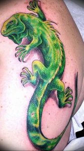 Фото тату игуана 26.10.2018 №089 - tattoo iguana - tattoo-photo.ru