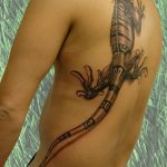 Фото тату игуана 26.10.2018 №095 - tattoo iguana - tattoo-photo.ru