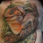 Фото тату игуана 26.10.2018 №114 - tattoo iguana - tattoo-photo.ru