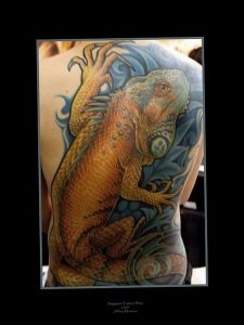 Фото тату игуана 26.10.2018 №138 - tattoo iguana - tattoo-photo.ru