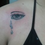 Фото тату слеза под глазом 10.10.2018 №029 - tattoo is a tear under the eye - tattoo-photo.ru