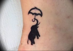 Фото рисунка тату зонтик 06.10.2018 №032 - tattoo umbrella - tattoo-photo.ru