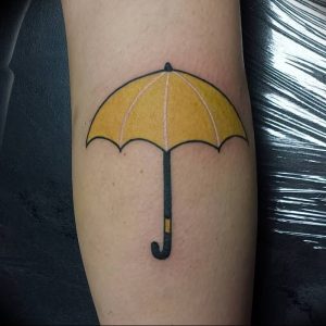 Фото рисунка тату зонтик 06.10.2018 №051 - tattoo umbrella - tattoo-photo.ru
