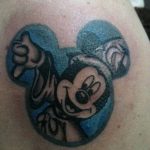 Фото рисунка Тату Микки Маус 20.11.2018 №116 - Tattoo Mickey Mouse - tattoo-photo.ru
