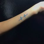 фото рисунка тату пульс 30.11.2018 №065 - photo tattoo pulse - tattoo-photo.ru