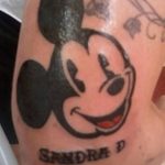 Фото рисунка Тату Микки Маус 20.11.2018 №009 - Tattoo Mickey Mouse - tattoo-photo.ru